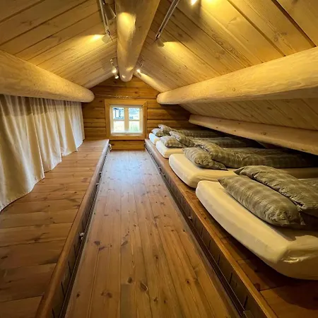 Chalet Cozy With Trail Access Beitostolen