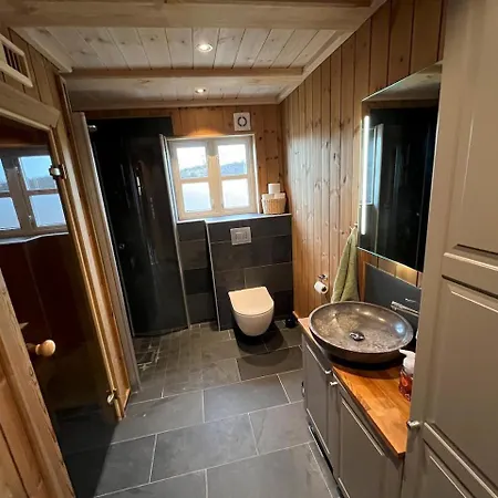 Cozy With Trail Access