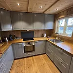 Дом отдыха Cozy With Trail Access *