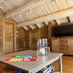 Cozy With Trail Access Vakantiehuis *