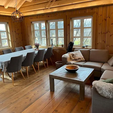 Cozy With Trail Access Beitostolen