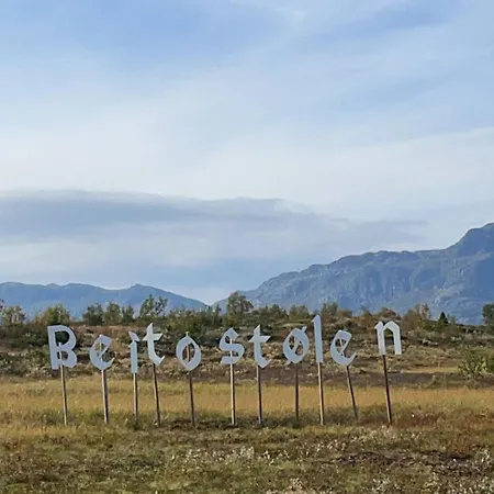 Cozy With Trail Access Vakantiehuis *